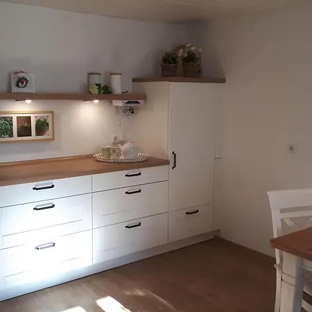 Apartamento Gaestehaus Gartenheim Fam Schaeffler *