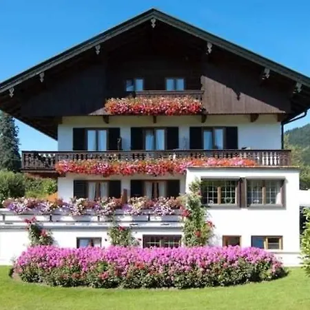 Gaestehaus Gartenheim Fam Schaeffler * Bad Wiessee