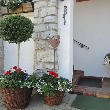 Gaestehaus Gartenheim Fam Schaeffler Apartment Bad Wiessee